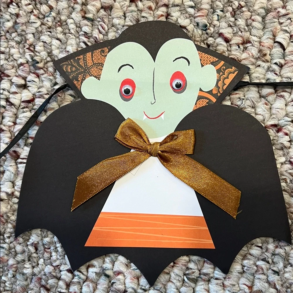 7’ Paper Halloween Garland